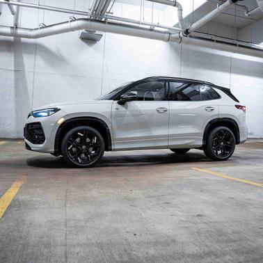 2026 Volkswagen Tiguan 2.0T SE R-Line Black 4MOTION