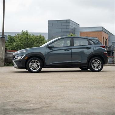 2022 Hyundai KONA SE