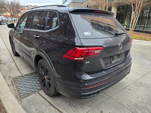 2022 Volkswagen Tiguan 2.0T SE R-Line Black 4MOTION