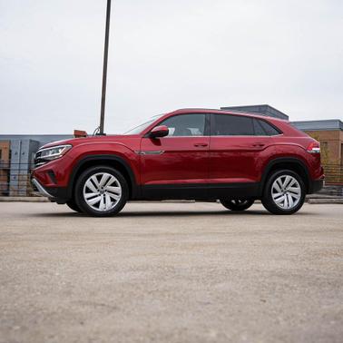 2020 Volkswagen Atlas Cross Sport 3.6L V6 SE w/Technology R-Line
