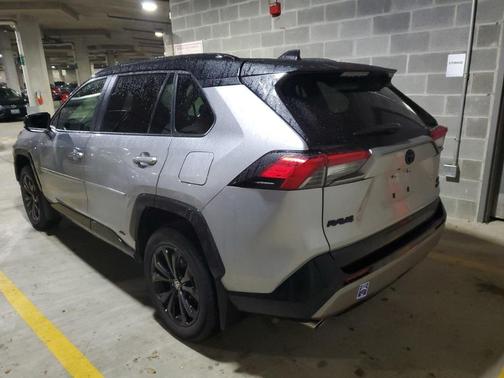 2024 Toyota RAV4 Hybrid SE