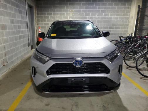 2024 Toyota RAV4 Hybrid SE