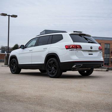 2022 Volkswagen Atlas 2.0T SE w/Technology 4MOTION