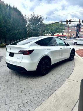 2021 Tesla Model Y Long Range Dual Motor All-Wheel Drive