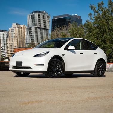 2021 Tesla Model Y Long Range Dual Motor All-Wheel Drive