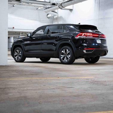 2026 Volkswagen Atlas Cross Sport 2.0T SE