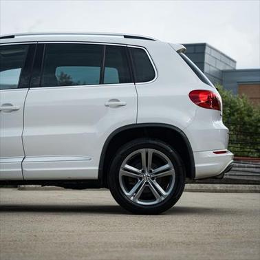 2017 Volkswagen Tiguan 2.0T Sport