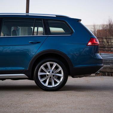 2017 Volkswagen Golf Alltrack 4Motion