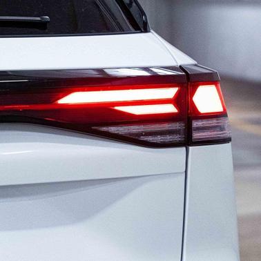 2026 Volkswagen Tiguan 2.0T SE R-Line Black 4MOTION