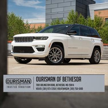 2022 Jeep Grand Cherokee Summit