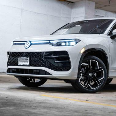 2026 Volkswagen Tiguan 2.0T SEL R-Line 4MOTION