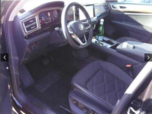 2025 Volkswagen Atlas 2.0T SE w/Technology 4MOTION