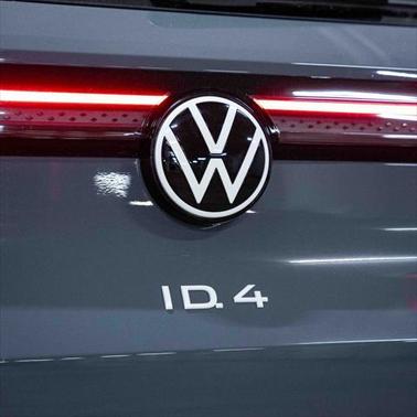 2025 Volkswagen ID.4 AWD Pro