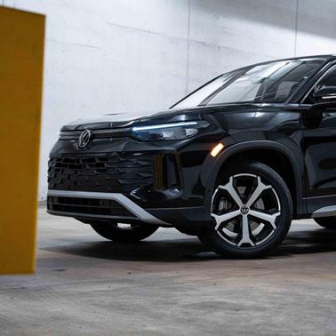2025 Volkswagen Tiguan 2.0T SE 4MOTION