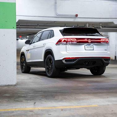 2026 Volkswagen Atlas Cross Sport 2.0T SE w/Technology 4MOTION