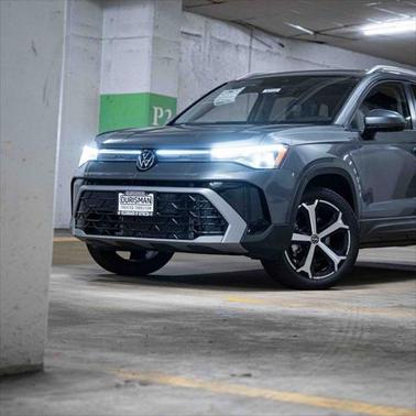 2025 Volkswagen Taos 1.5T SEL