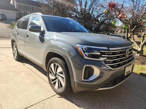 2025 Volkswagen Atlas 2.0T SEL