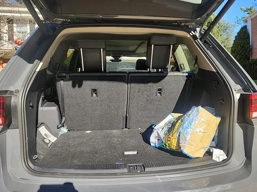 2025 Volkswagen Atlas 2.0T SEL