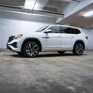 2026 Volkswagen Atlas 2.0T SEL Premium R-Line 4MOTION