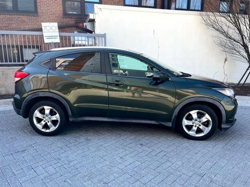 2016 Honda HR-V EX-L w/Navigation