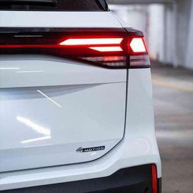 2025 Volkswagen Tiguan 2.0T SE 4MOTION