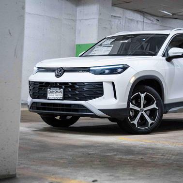 2025 Volkswagen Tiguan 2.0T SE 4MOTION