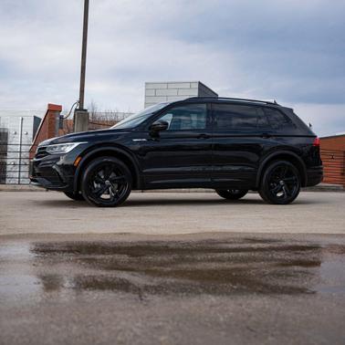 2023 Volkswagen Tiguan 2.0T SE R-Line Black 4MOTION