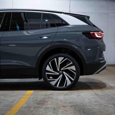 2025 Volkswagen ID.4 Pro S Plus