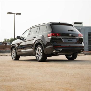 2022 Volkswagen Atlas 2.0T SE w/Technology 4MOTION