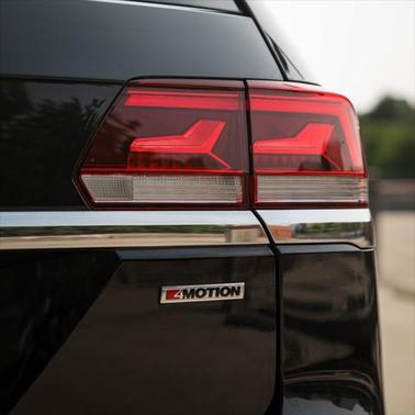 2022 Volkswagen Atlas 2.0T SE w/Technology 4MOTION
