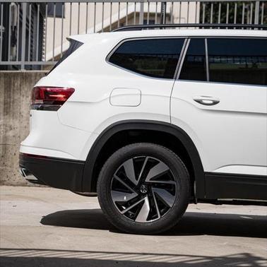 2025 Volkswagen Atlas 2.0T SE w/Technology 4MOTION
