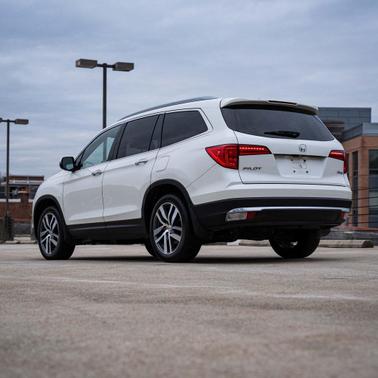 2017 Honda Pilot Elite