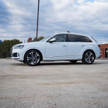 2020 Audi Q7 55 Prestige