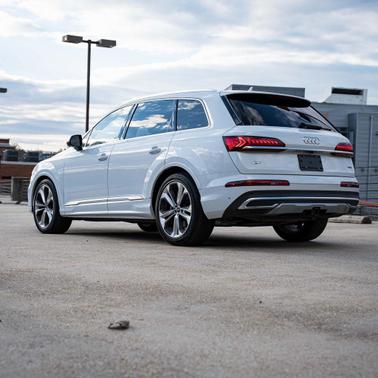 2020 Audi Q7 55 Prestige