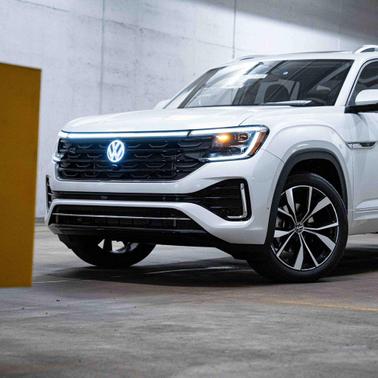 2026 Volkswagen Atlas 2.0T SEL Premium R-Line 4MOTION