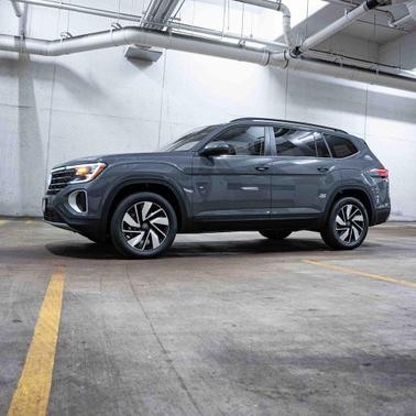 2026 Volkswagen Atlas 2.0T SE w/Technology 4MOTION