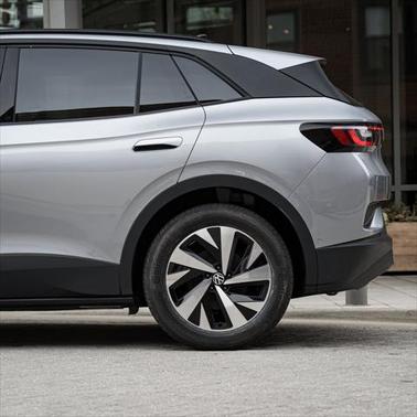 2025 Volkswagen ID.4 Pro