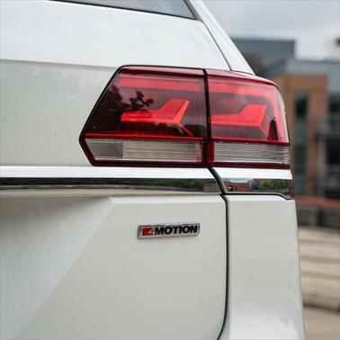2021 Volkswagen Atlas 2.0T SE w/Technology 4MOTION