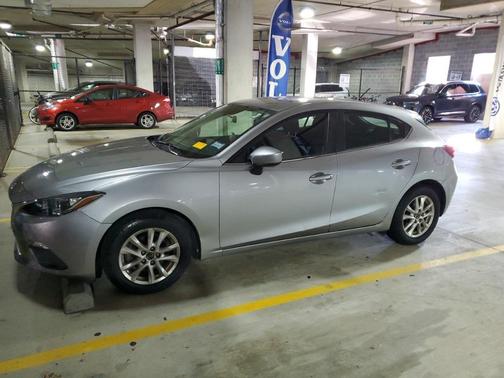 2016 Mazda Mazda3 i Sport