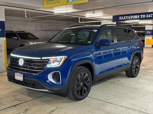 2025 Volkswagen Atlas 2.0T SE w/Technology 4MOTION