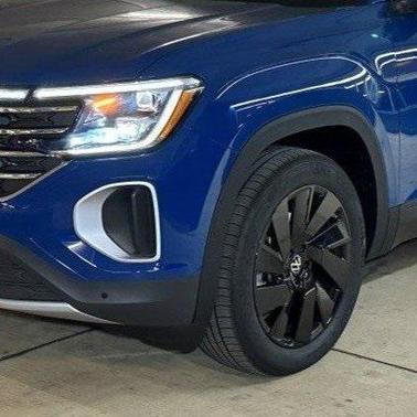 2025 Volkswagen Atlas 2.0T SE w/Technology 4MOTION