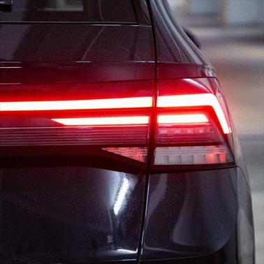 2025 Volkswagen Taos 1.5T SE Black