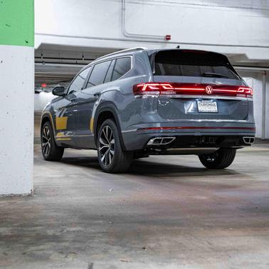 2026 Volkswagen Atlas 2.0T SEL Premium R-Line 4MOTION