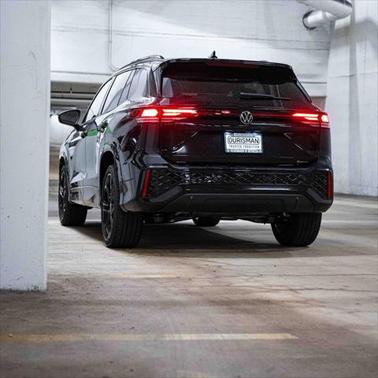 2025 Volkswagen Tiguan 2.0T SE R-Line Black 4MOTION