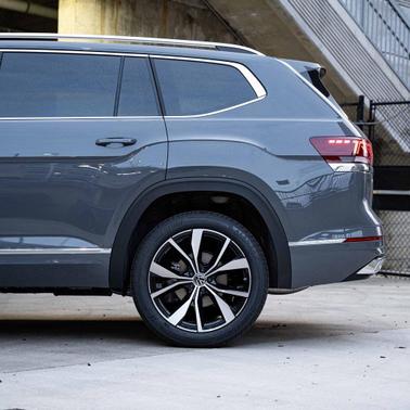 2026 Volkswagen Atlas 2.0T SEL Premium R-Line 4MOTION