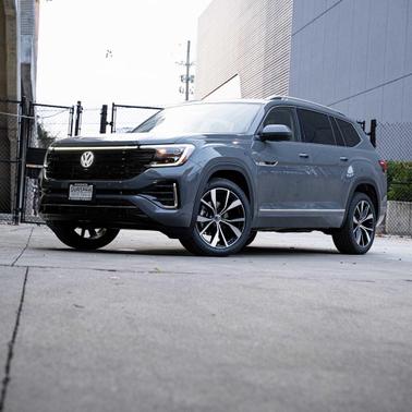 2026 Volkswagen Atlas 2.0T SEL Premium R-Line 4MOTION