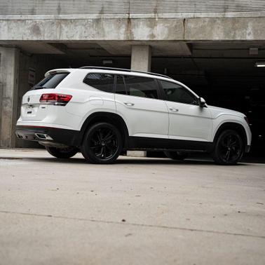 2022 Volkswagen Atlas 2.0T SE w/Technology 4MOTION