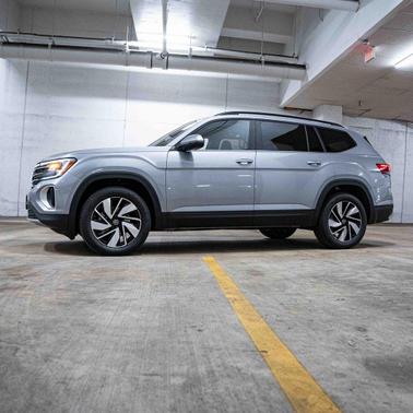 2026 Volkswagen Atlas 2.0T SE w/Technology 4MOTION