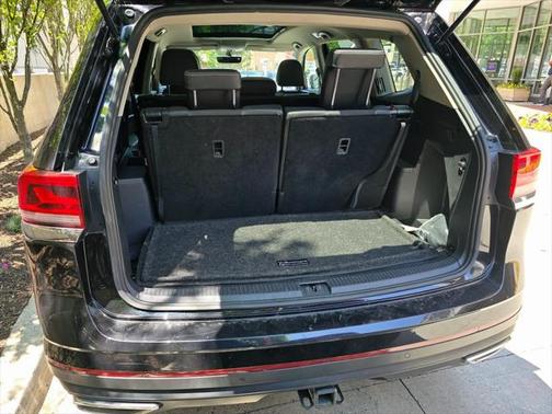 2022 Volkswagen Atlas 2.0T SE w/Technology 4MOTION