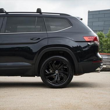 2022 Volkswagen Atlas 2.0T SE w/Technology 4MOTION